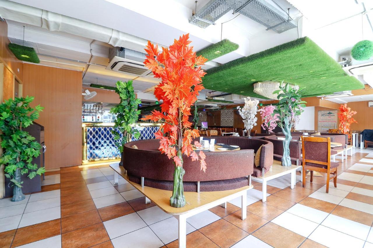 Fabhotel Aamantran & Banquet Halls - Nr Rtc X Roads Metro Station Хидерабад Екстериор снимка