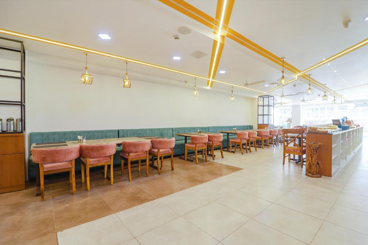 Fabhotel Aamantran & Banquet Halls - Nr Rtc X Roads Metro Station Хидерабад Екстериор снимка